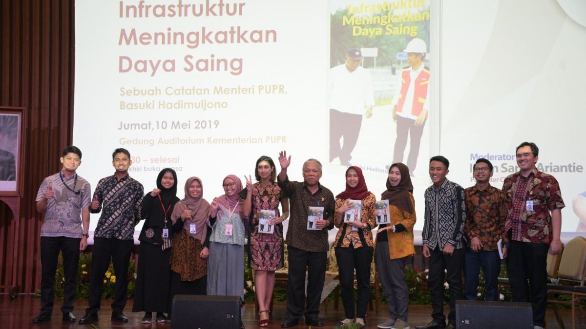 Bedah Buku "Infrastruktur Meningkatkan Daya Saing"